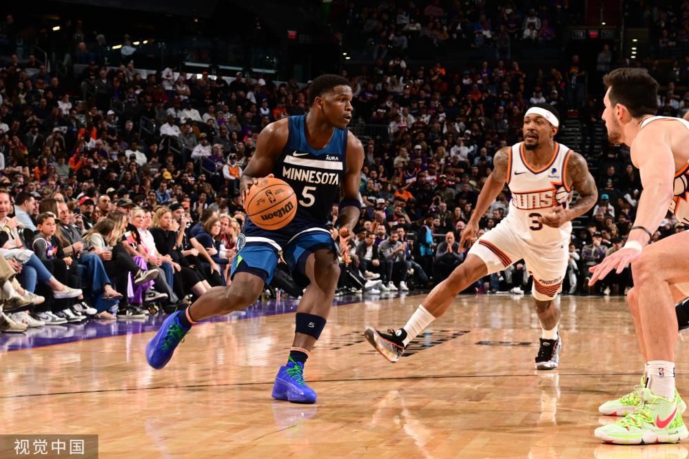 在字母哥的 在字母哥的