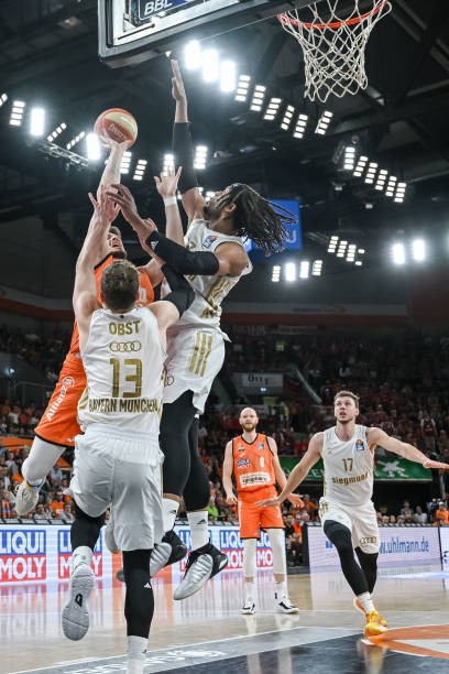 点训练中 点训练中